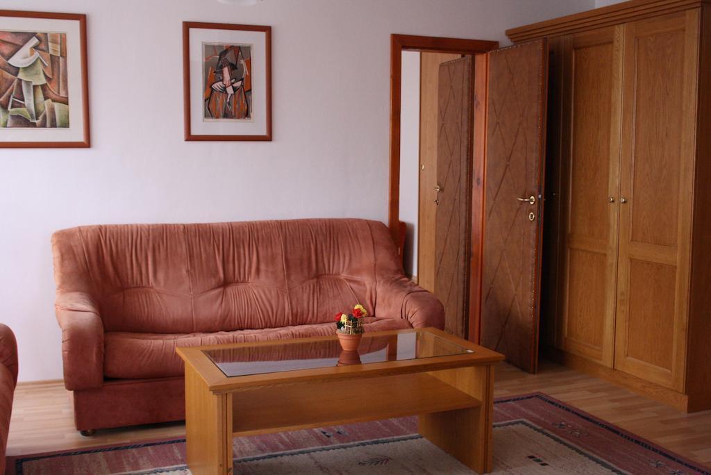 Penzion Koras Vrútky Cameră foto